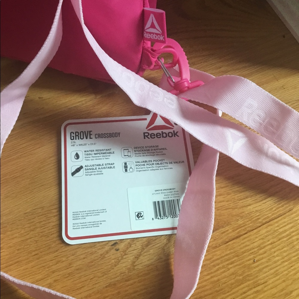 Mini Reebok backpack‎ - Picture 3 of 3